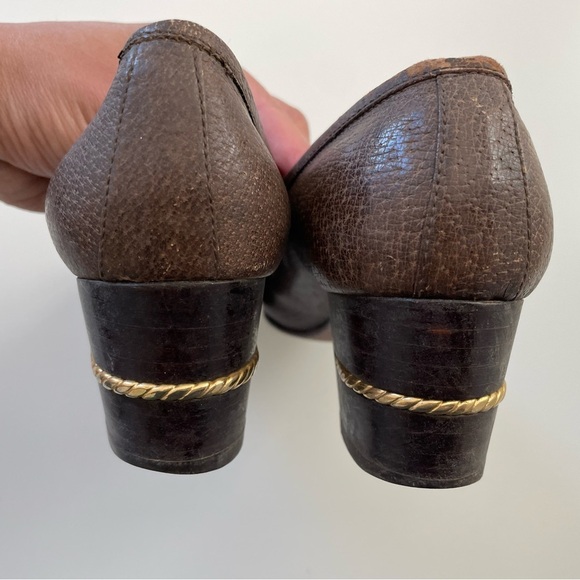 Vintage 70s Gucci Block Heel Loafers with Gold Accent Size 35 - Picture 7 of 11